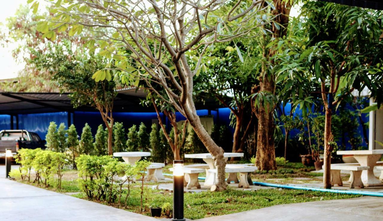 Hotel The Resto Udon Thani Zewnętrze zdjęcie